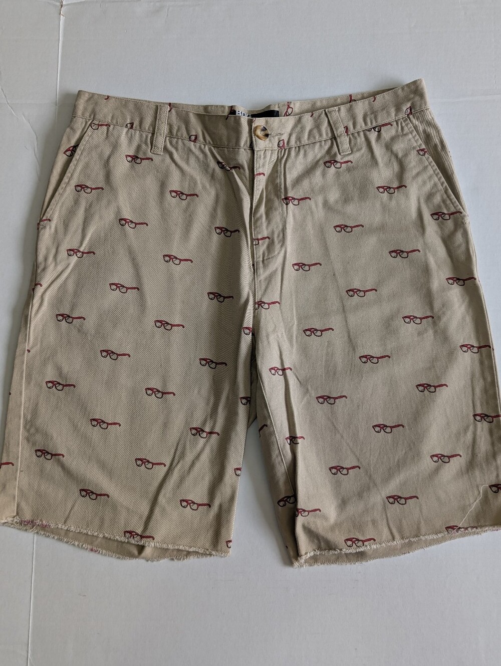 BDG Urban Outfitters Cut Off Shorts Mens 36 Tan Sunglasses Print 10"